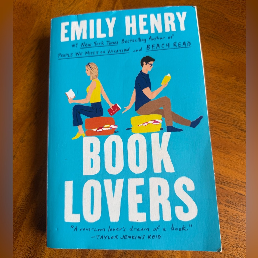 Book Lovers by Emily Henry Paperback